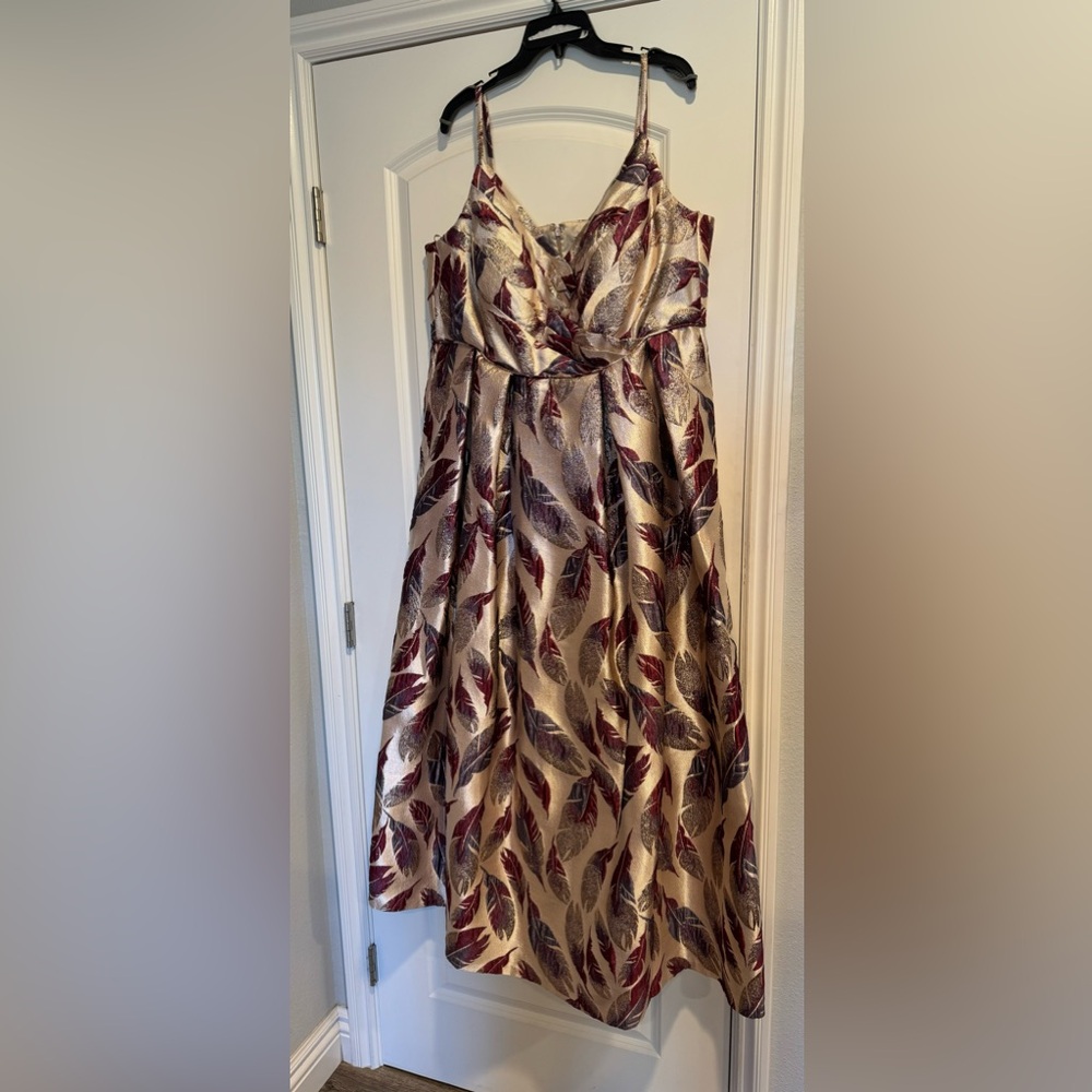 Morgan & Co Dress